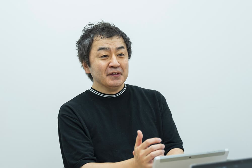 A KOMEHYO team member during the interview