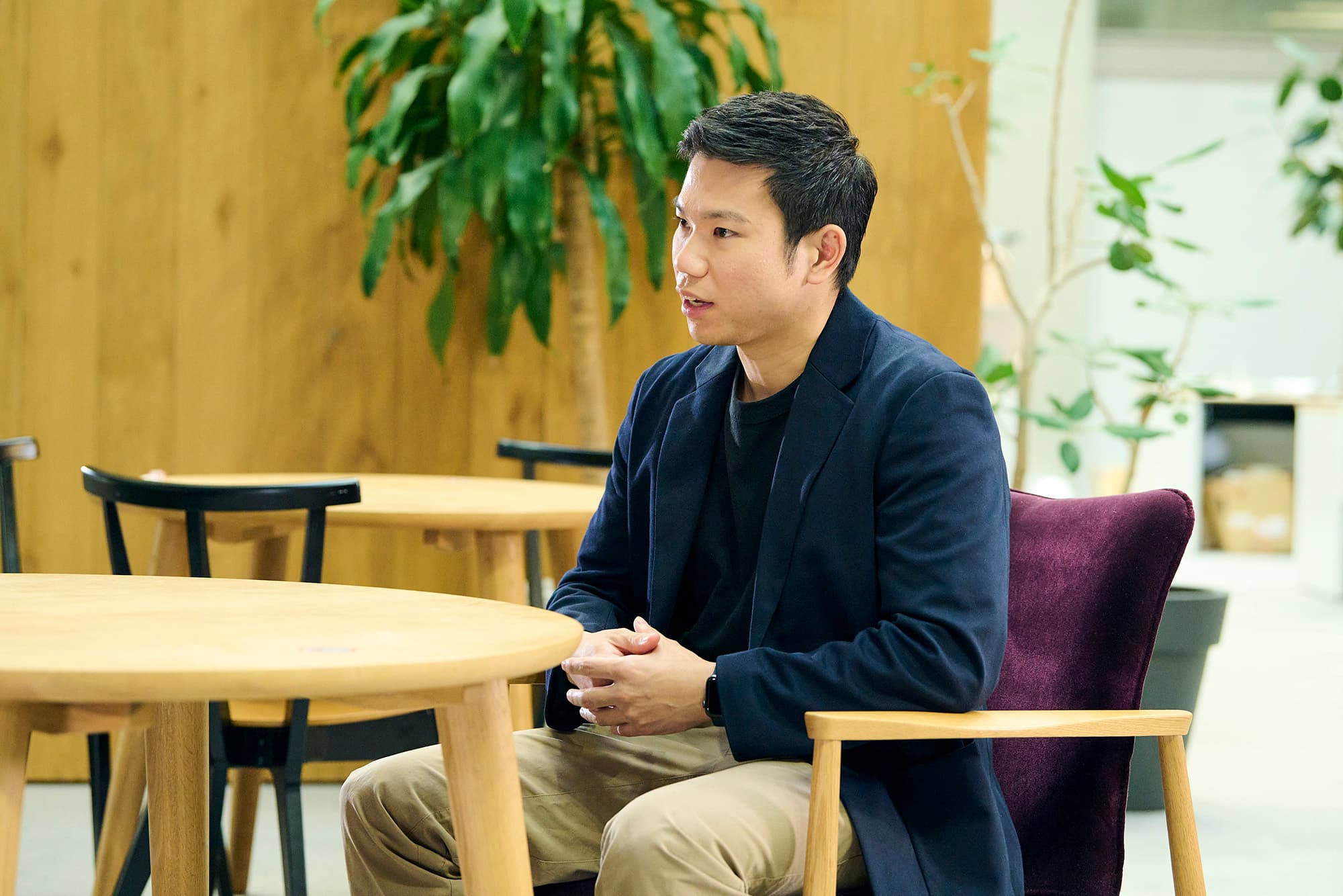 A Raksul team member during the interview